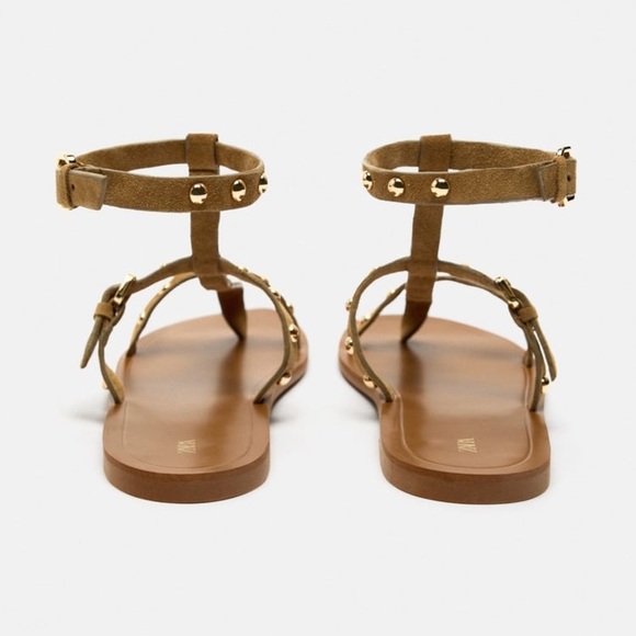 NWT. Zara Sandy Brown Studded Flat Suede Sandals. Size 6,5. - Picture 5 of 10